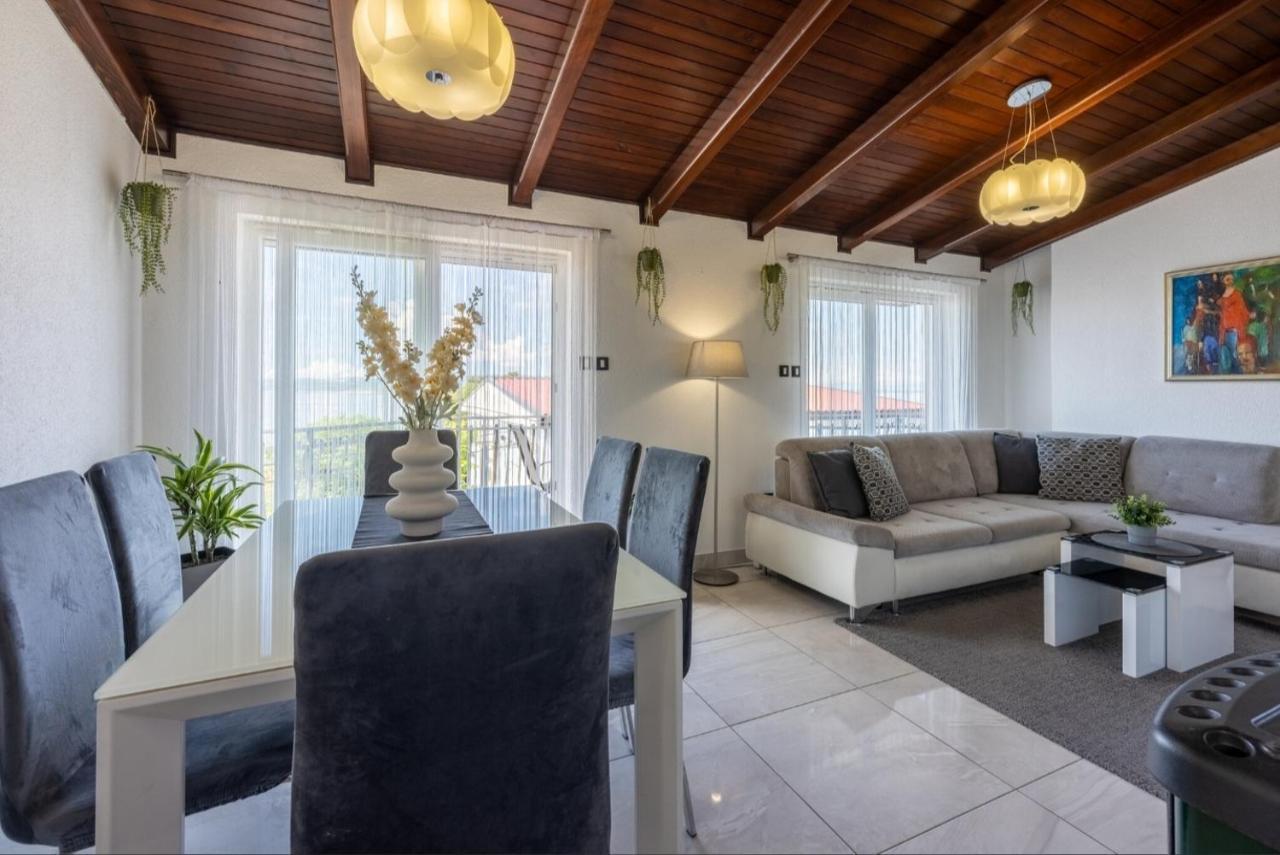 Apartments Lino Selce Exterior photo